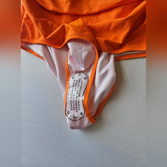 Hilinker- Women's ,Size XL , One-Piece Swimsuit Orange - Picture 6 of 6